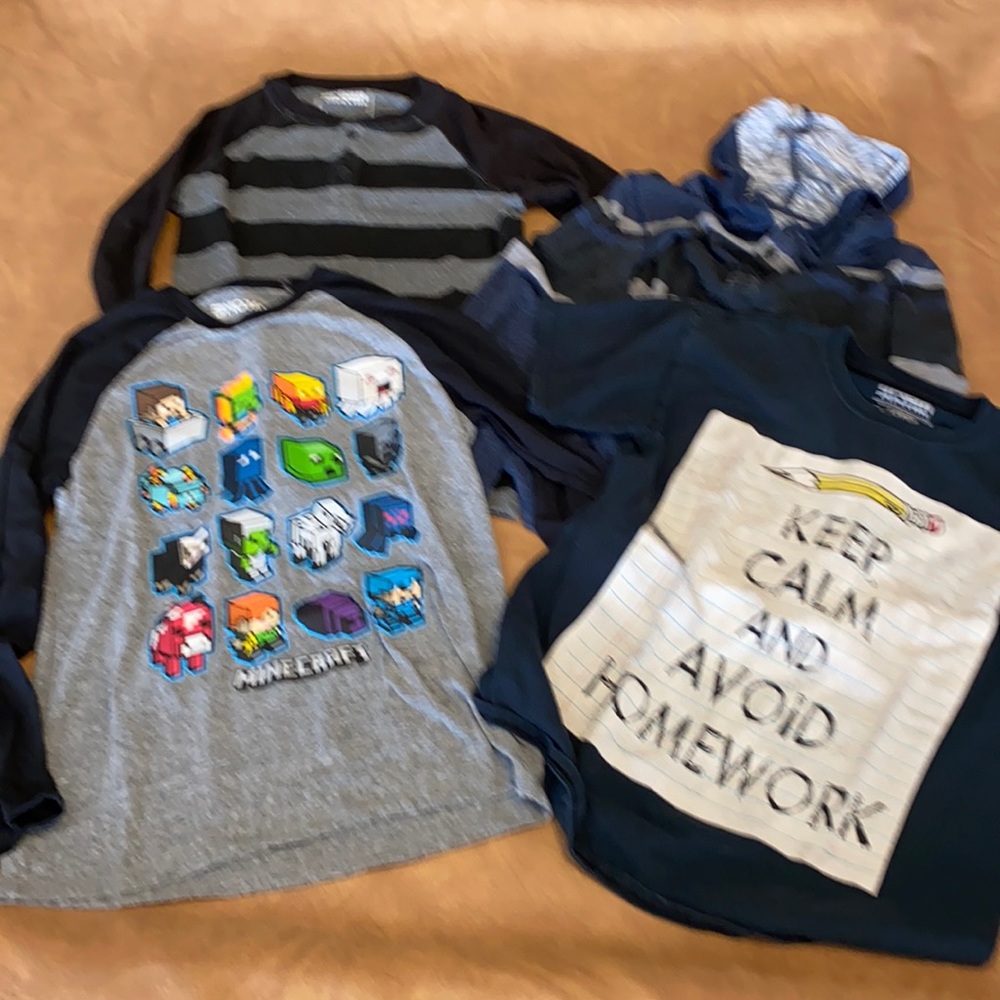 Boy’s Youth Large and 1 XL Long Sleeve Shirts